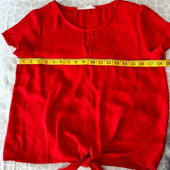 Pink Rose vintage red blouse size small,short sleeve, the blouse is flowy. - Picture 5 of 7